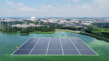 Comerc e KWP lançam maior usina solar flutuante do Brasil na represa Billings