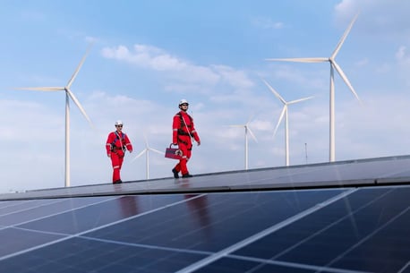 Guerras, crises e o preço da energia: proteja sua operação agrícola