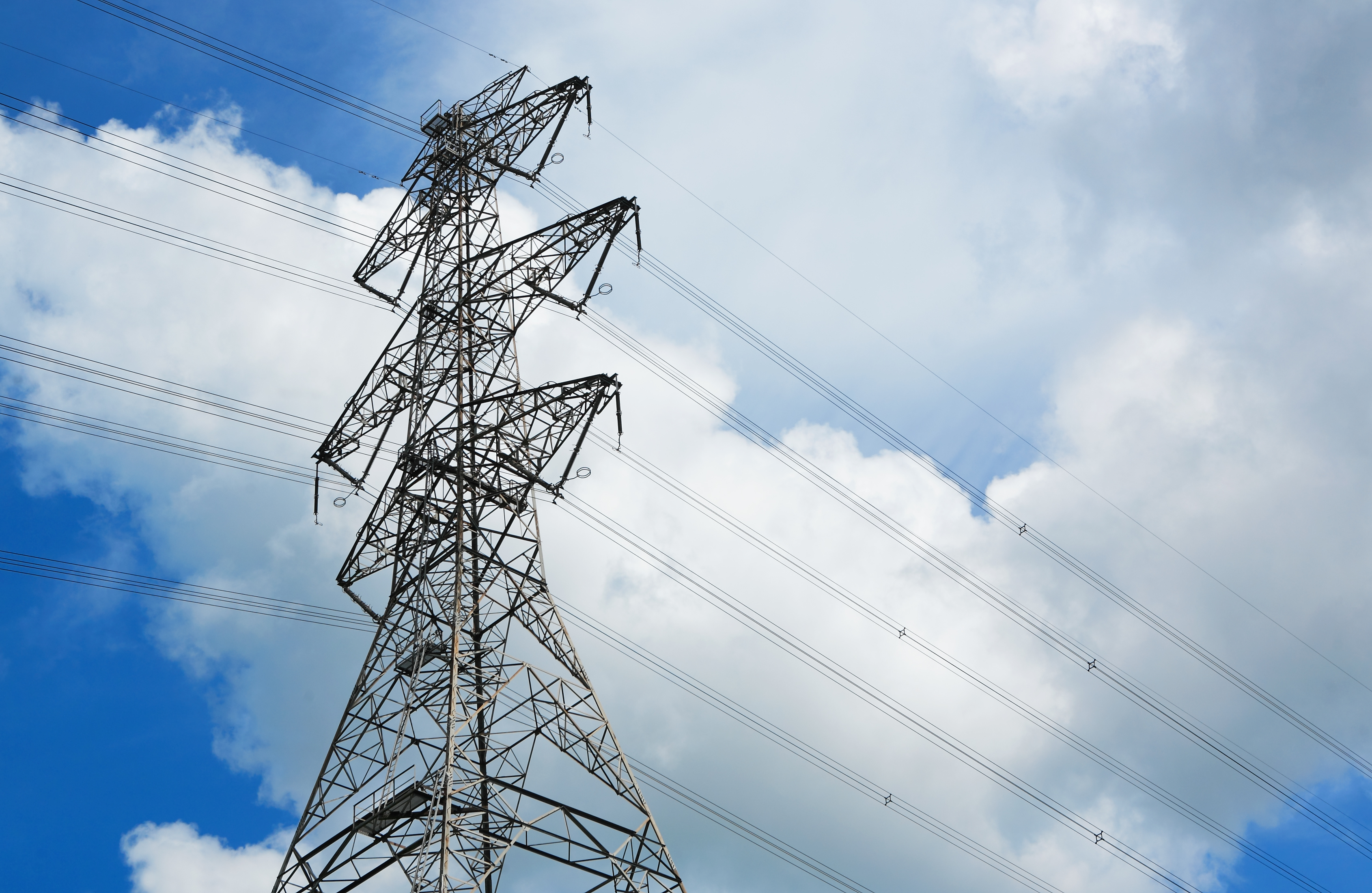 Mercado Livre de Energia avança no Brasil, mas ainda está mal colocado em ranking global