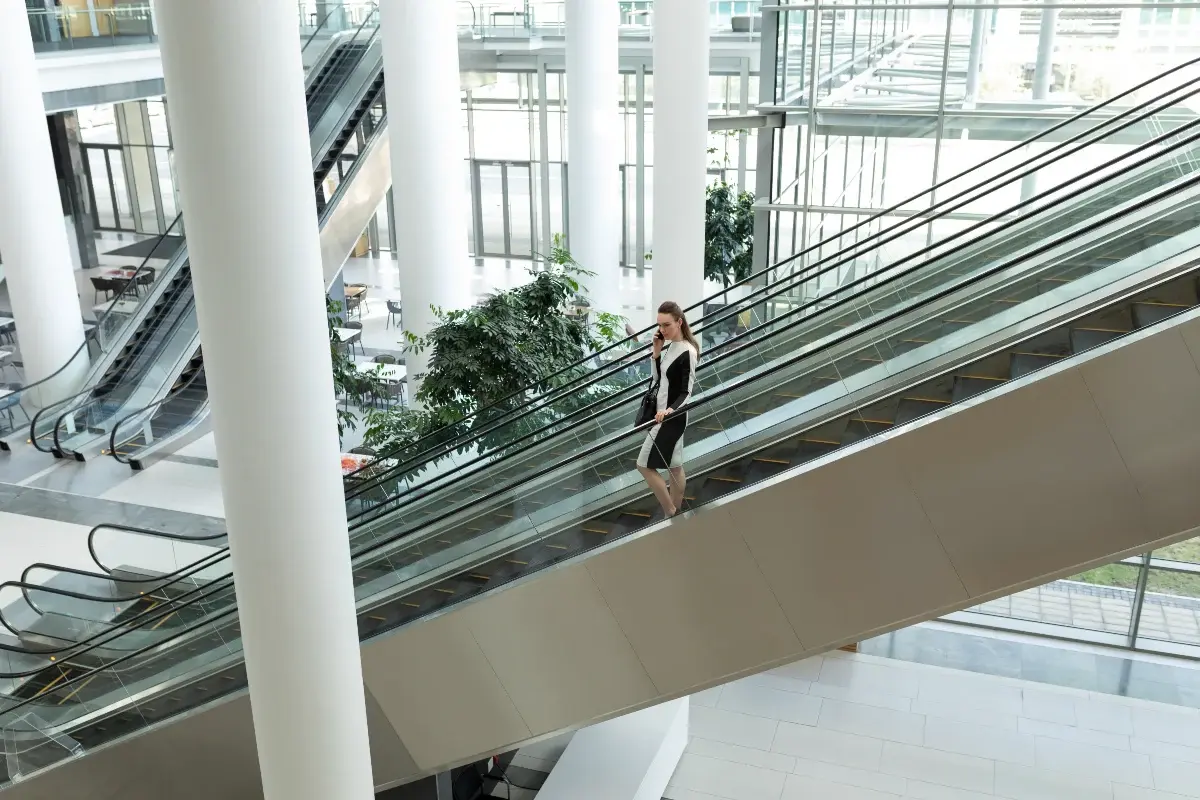 Telemetria para shoppings: desafios, benefícios e economia